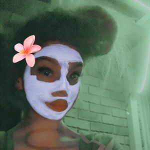 Meet your Posher, Tiahna